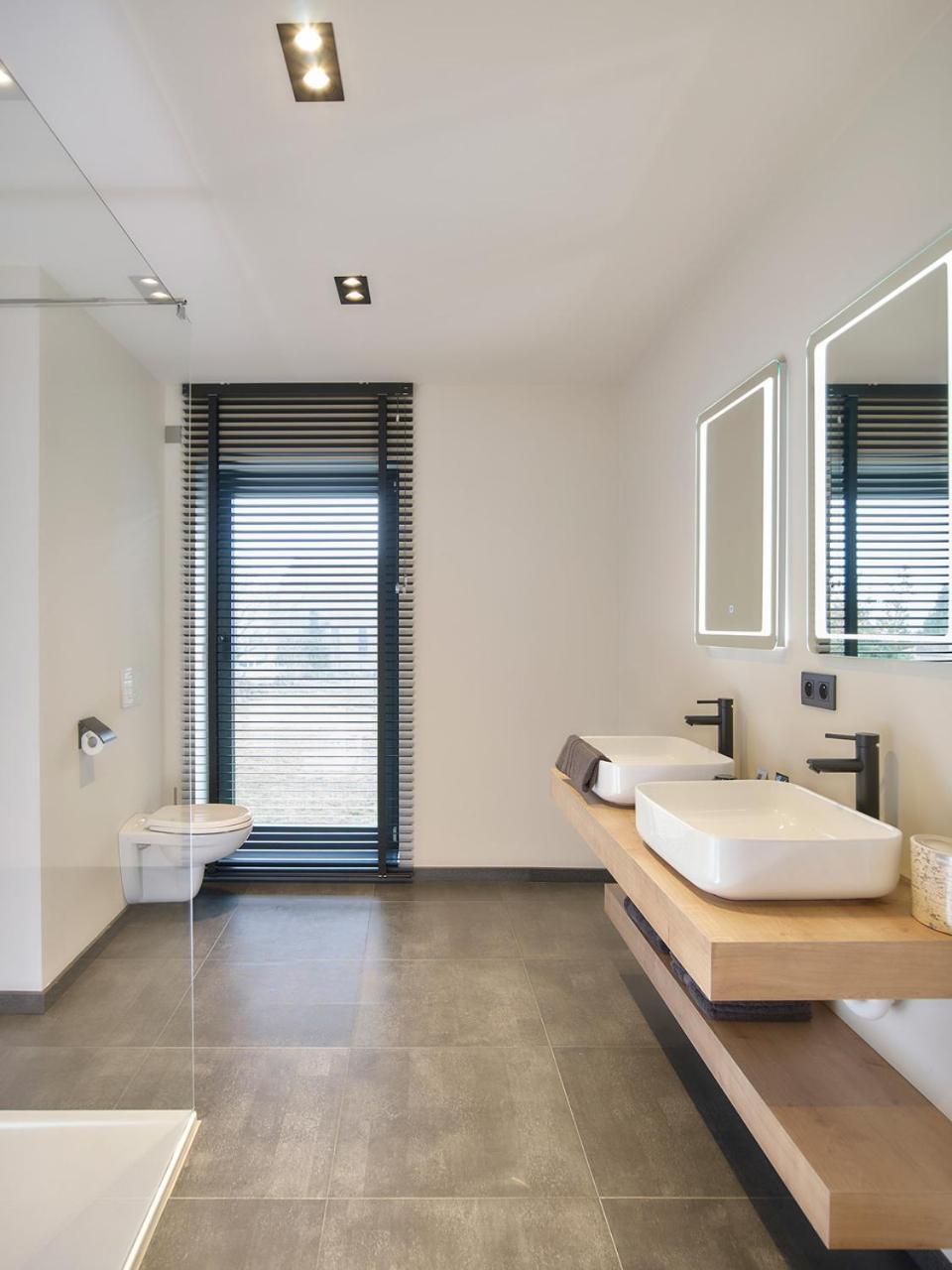 'T Vlyt Vakantiehuis-Wellness Bed & Breakfast Riemst Eksteriør bilde