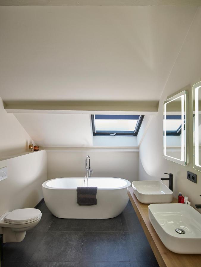 'T Vlyt Vakantiehuis-Wellness Bed & Breakfast Riemst Eksteriør bilde